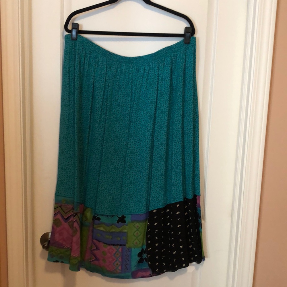 Lida Caputo Pull On Multi Color Skirt